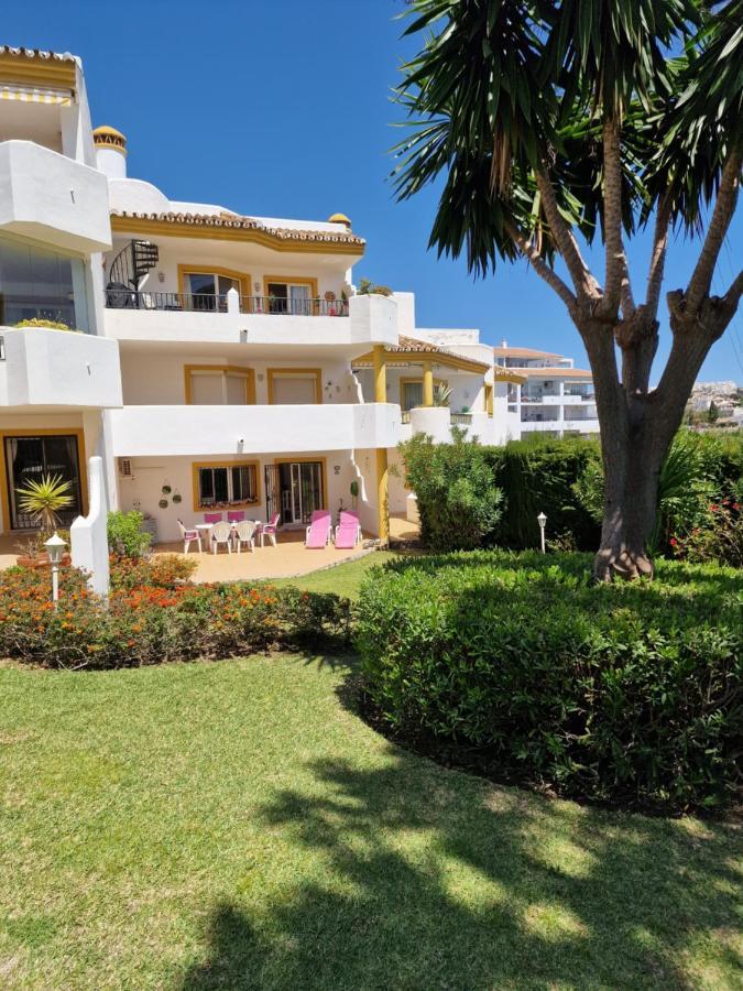 7 Ocean Point Apartment Sitio de Calahonda Exterior photo